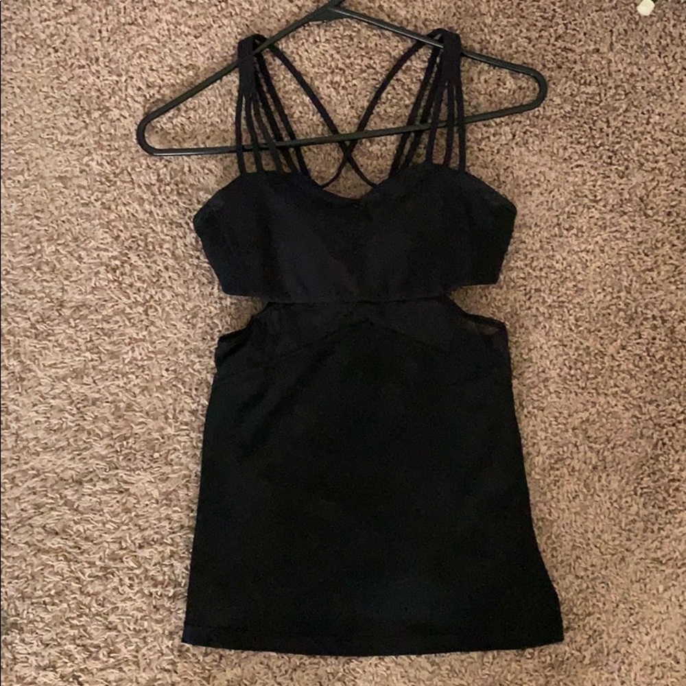 Lululemon workout tank